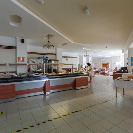 מאמאיה Hotel Amiral מראה חיצוני תמונה