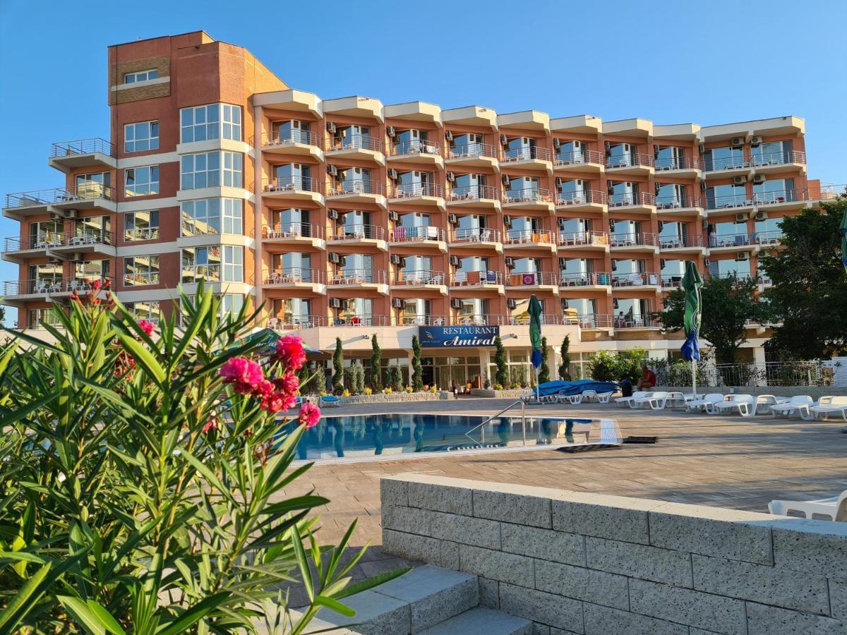 מאמאיה Hotel Amiral מראה חיצוני תמונה