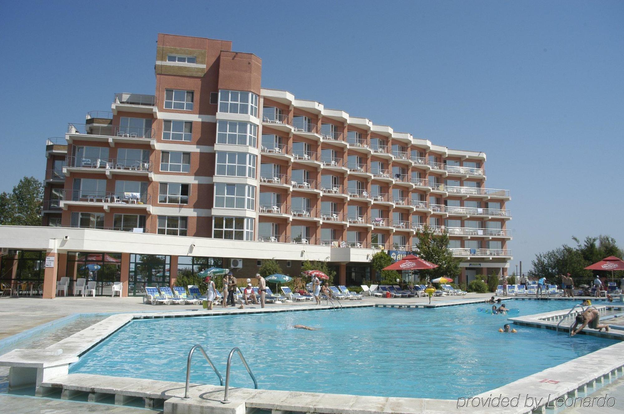 מאמאיה Hotel Amiral מראה חיצוני תמונה